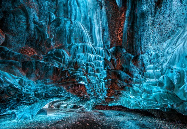 Исландия. Ледяные пещеры