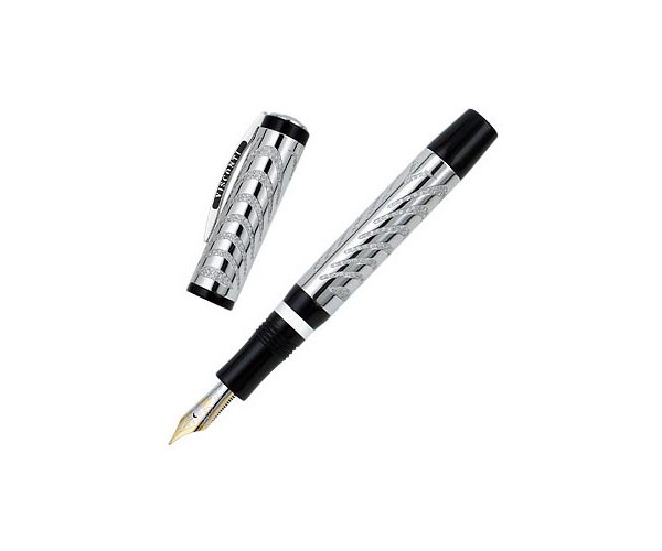Как выглядят пишущие ручки по цене особняка