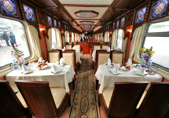 12 самых роскошных туристических VIP-поездов мира