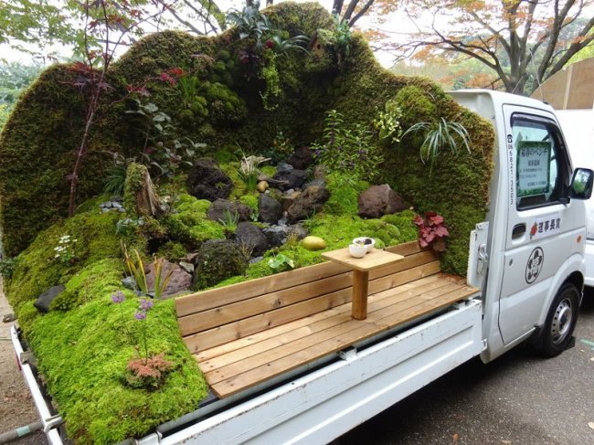 Японские мини-сады в кузове машины
