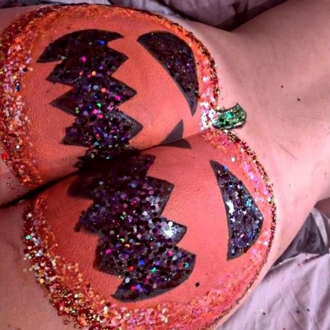 Костюм на Хэллоуин: задница в виде тыквы