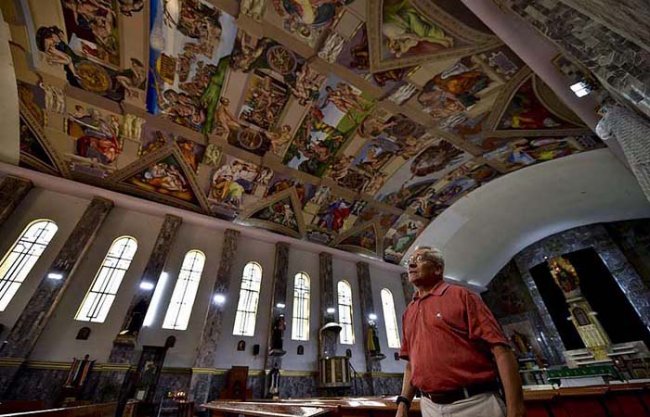 Мексиканский пенсионер повторил все фрески Сикстинской капеллы