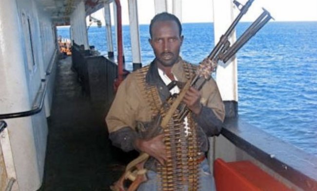 Правила сомалийских пиратов (4 фото)