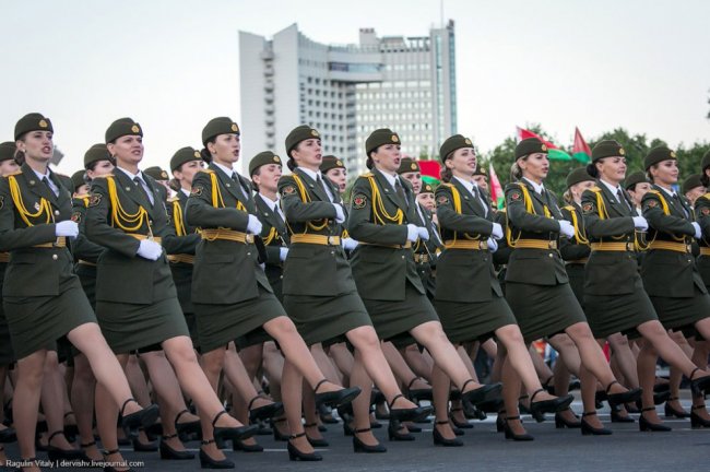 Военный парад в Минске