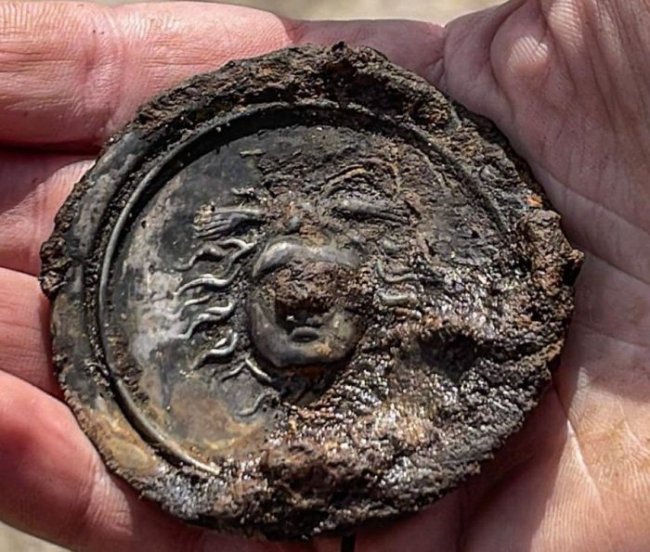 В Британии нашли фалеру, которую носили римские солдаты