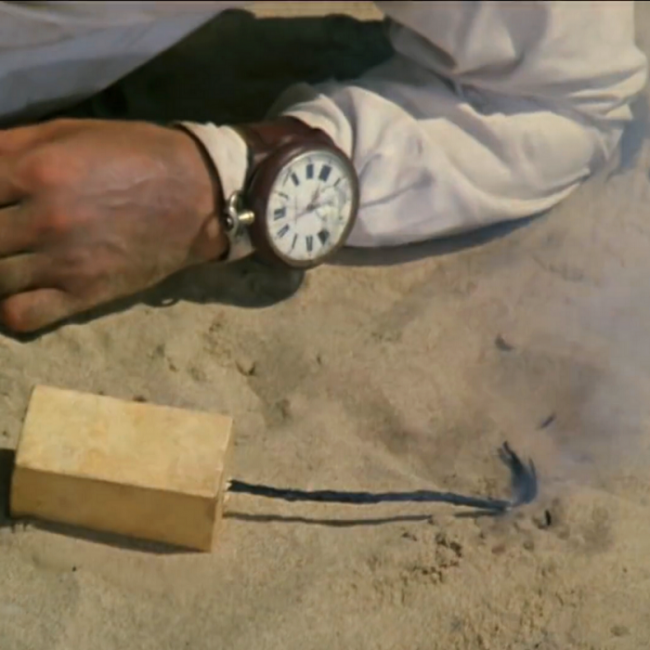 Что за часы носил товарищ Сухов из фильма "Белое солнце пустыни"